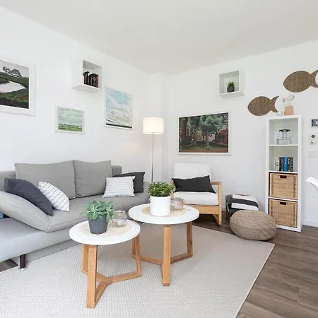 Appartementhausanlage Wennseestrasse Kleines Glueck * Scharbeutz