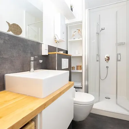 Appartementhausanlage Wennseestrasse Kleines Glueck Apartment